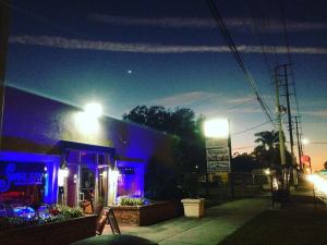 swirlery-exterior-by-damian